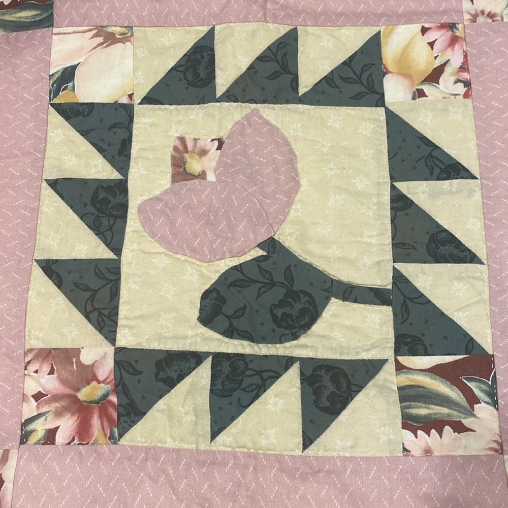 Vintage Handmade Quilt Wall Hanging Table Decoration 22 1/4” x 24 1/4”. - Picture 2 of 7